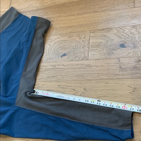 L.L. Bean Blue Outdoor 1/4 Zip Pullover Fleece Sweatshirt Size Medium - Picture 7 of 8